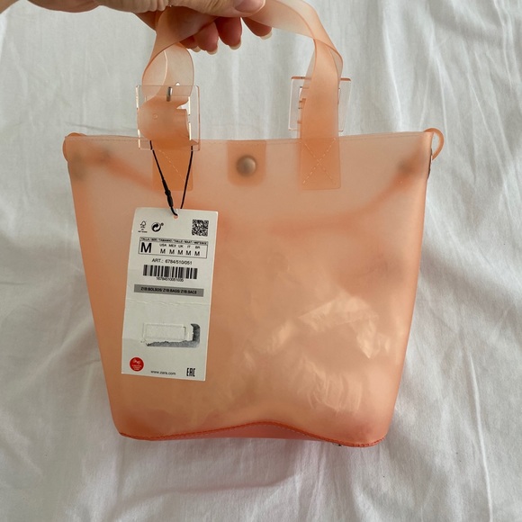 Zara Handbags - ZARA DEGRADÉ SHOPPER BAG